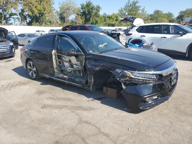 1HGCV1F92JA099248 - 2018 HONDA ACCORD TOURING BLACK photo 4