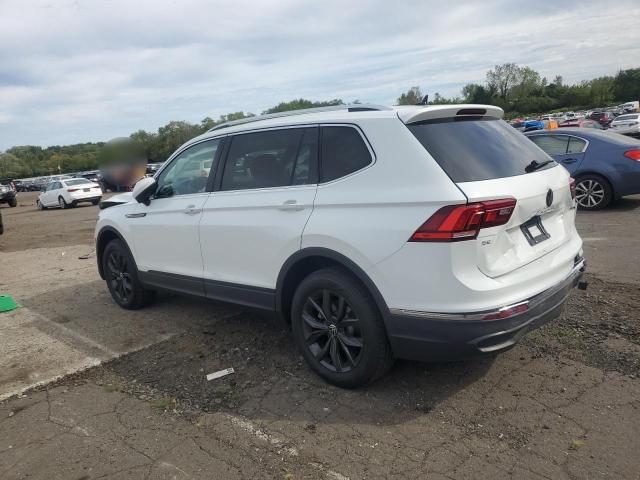 3VV2B7AX1RM152968 - 2024 VOLKSWAGEN TIGUAN SE Beyaz fotoğraf 2