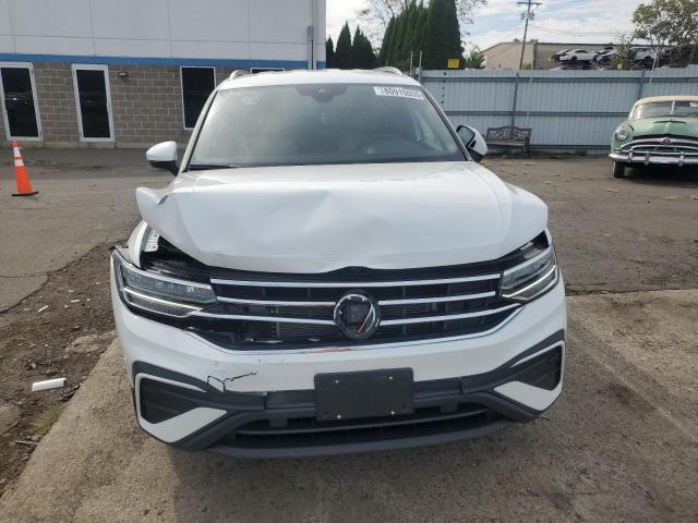 3VV2B7AX1RM152968 - 2024 VOLKSWAGEN TIGUAN SE Beyaz fotoğraf 5