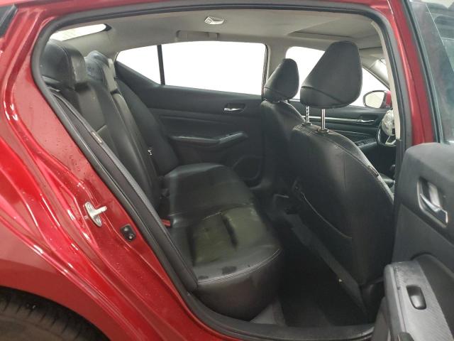 1N4BL4EV7KC202420 - 2019 NISSAN ALTIMA SL RED photo 13