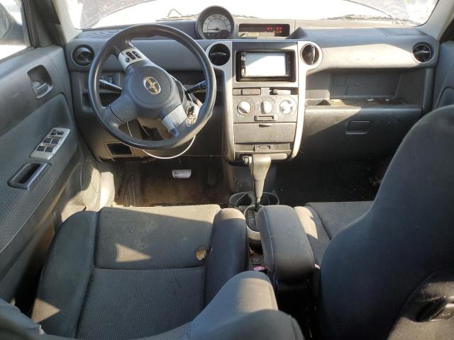 JTLKT324864092563 - 2006 TOYOTA SCION XB BLUE photo 8