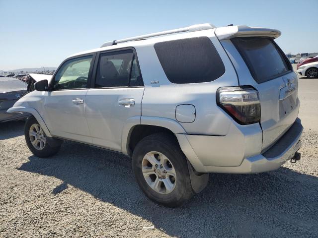 JTEBU5JR0G5349661 - 2016 TOYOTA 4RUNNER SR5/SR5 PREMIUM 银色 照片 2