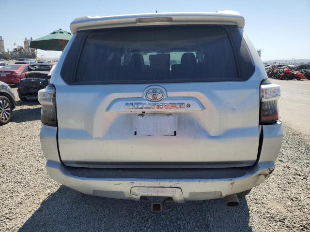JTEBU5JR0G5349661 - 2016 TOYOTA 4RUNNER SR5/SR5 PREMIUM 银色 照片 6