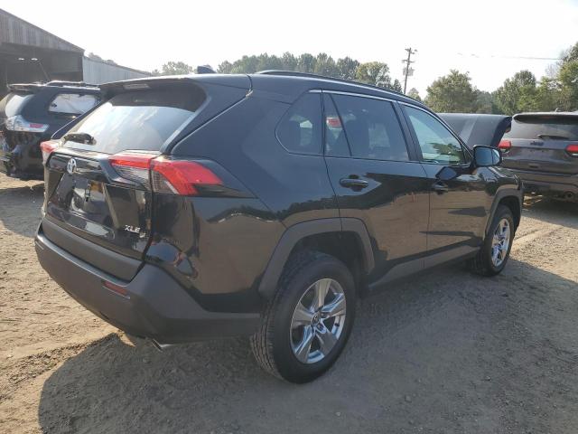 2T3W1RFV2RC264653 - 2024 TOYOTA RAV4 XLE შავი ფოტო 3