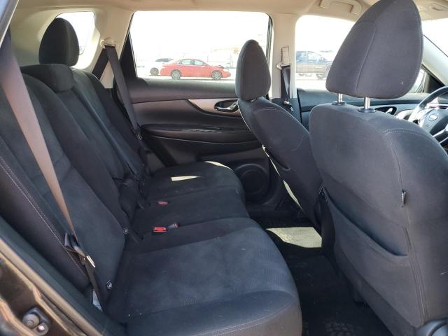KNMAT2MV8GP608976 - 2016 NISSAN ROGUE S BLACK photo 11