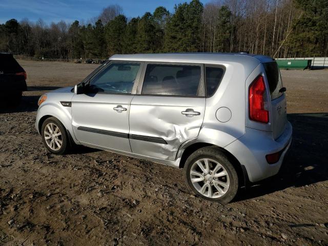 KNDJT2A55D7771553 - 2013 KIA SOUL SILVER photo 2