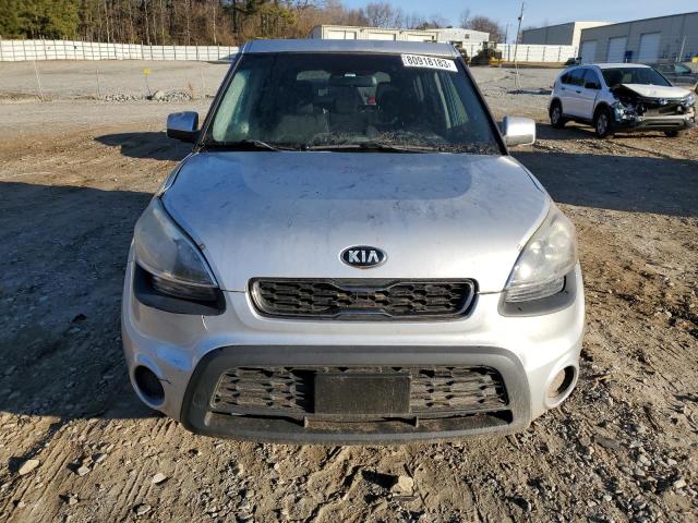 KNDJT2A55D7771553 - 2013 KIA SOUL SILVER photo 5