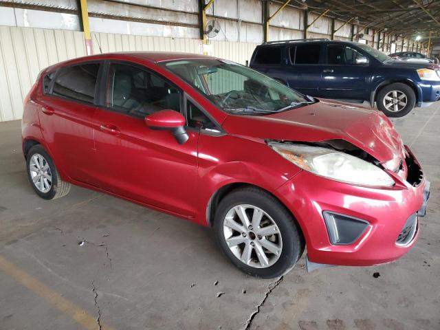 3FADP4EJ8BM138008 - 2011 FORD FIESTA SE MAROON photo 4