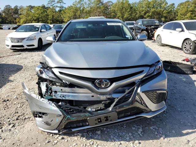 4T1K61AK5PU840013 - 2023 TOYOTA CAMRY XSE SILVER photo 5