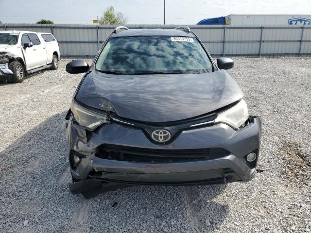 JTMZFREV1HJ128610 - 2017 TOYOTA RAV4 LE CHARCOAL photo 5