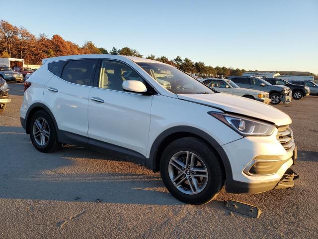 5NMZTDLB5JH103208 - 2018 HYUNDAI SANTA FE S WHITE photo 4