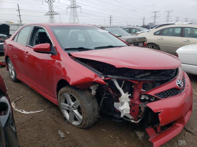 4T1BF1FK4EU817442 - 2014 TOYOTA CAMRY L RED photo 4