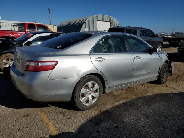 JTNBE46K273043687 - 2007 TOYOTA CAMRY CE SILVER photo 3