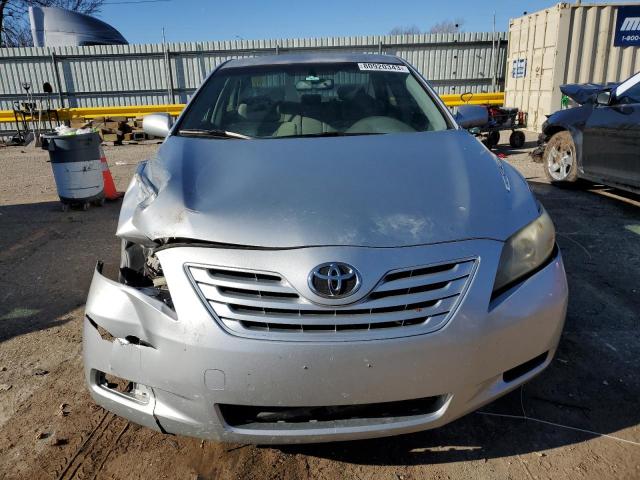 JTNBE46K273043687 - 2007 TOYOTA CAMRY CE SILVER photo 5