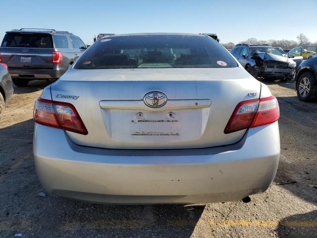 JTNBE46K273043687 - 2007 TOYOTA CAMRY CE SILVER photo 6