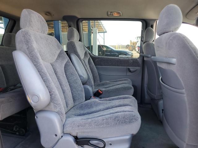 2P4GP45G7YR558531 - 2000 PLYMOUTH VOYAGER SE PURPLE photo 11