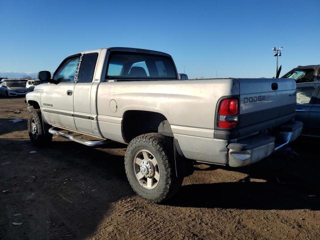 3B7KF23Z7YG117708 - 2000 DODGE RAM 2500 SILVER photo 2