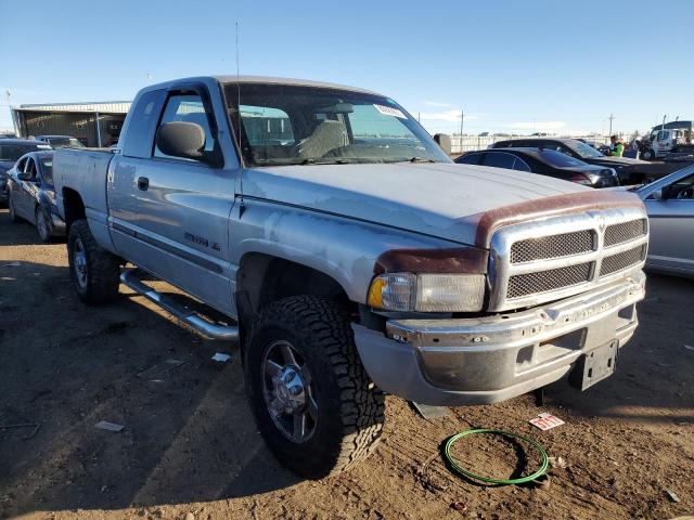 3B7KF23Z7YG117708 - 2000 DODGE RAM 2500 SILVER photo 4