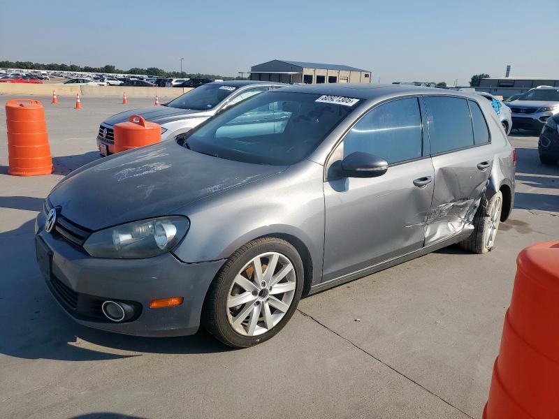 2010 VOLKSWAGEN GOLF, 