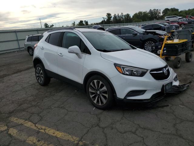 KL4CJESB8HB013921 - 2017 BUICK ENCORE PREFERRED WHITE photo 4