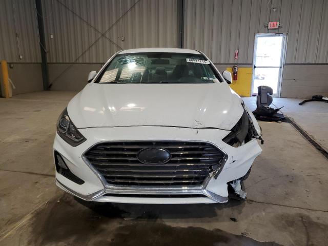 5NPE24AF0JH606557 - 2018 HYUNDAI SONATA SE WHITE photo 5