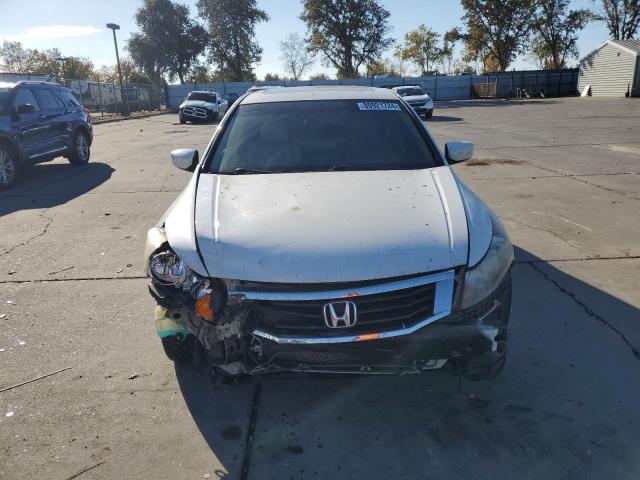 1HGCP3F80AA011133 - 2010 HONDA ACCORD EXL WHITE photo 5