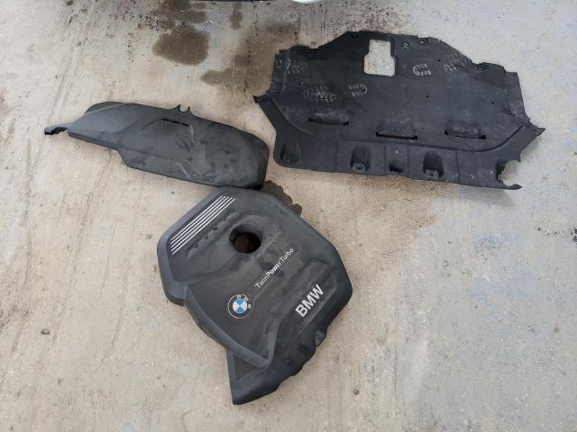 WBA8D9C59JEM32574 - 2018 BMW 330 XI თეთრი ფოტო 12