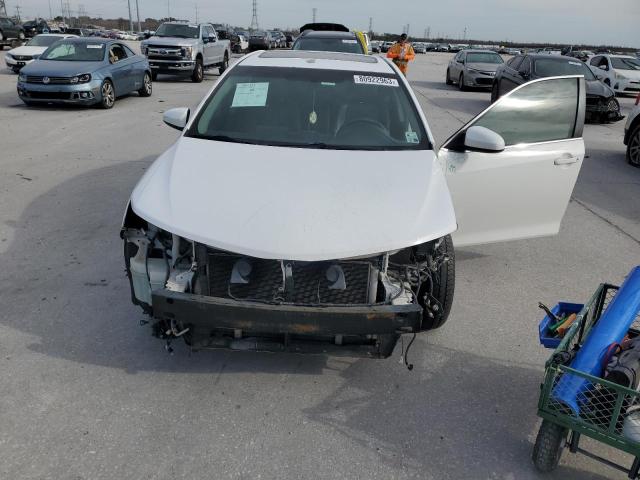 4T1BF1FK8DU261635 - 2013 TOYOTA CAMRY L WHITE photo 11