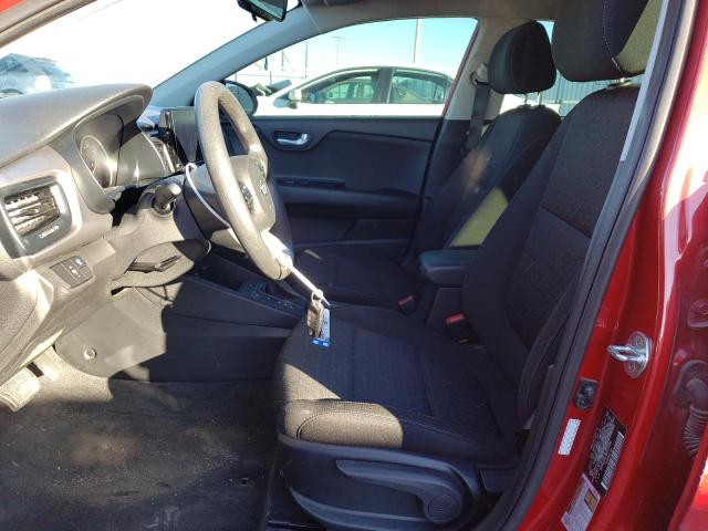 3KPA24AD7ME415580 - 2021 KIA RIO LX RED photo 7