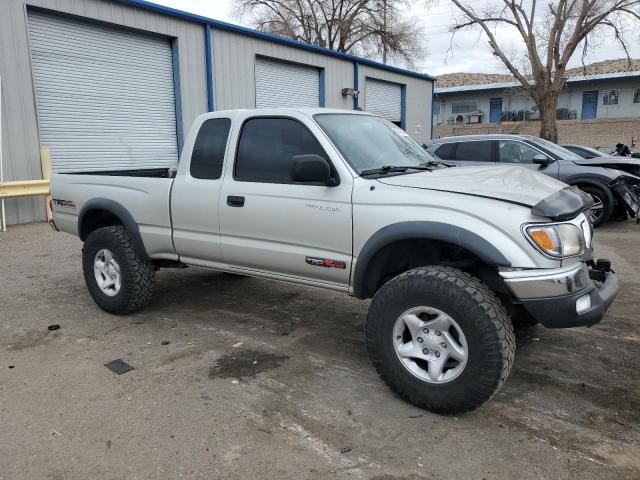 5TEWN72N31Z723467 - 2001 TOYOTA TACOMA XTRACAB SILVER photo 4