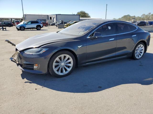 5YJSA1E10GF160162 - 2016 TESLA MODEL S GRAY photo 1