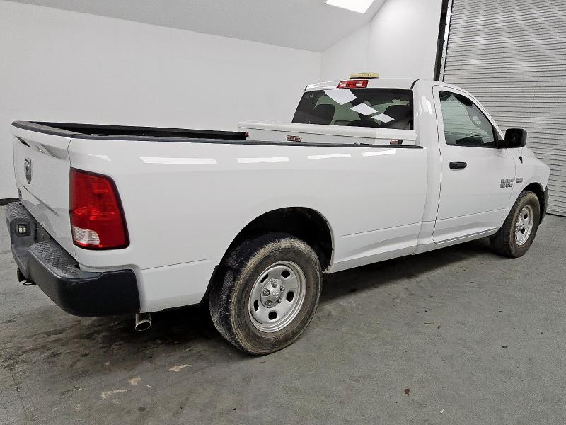 3C6JR6DT8JG137757 - 2018 RAM 1500 ST Biały zdjęcie 3