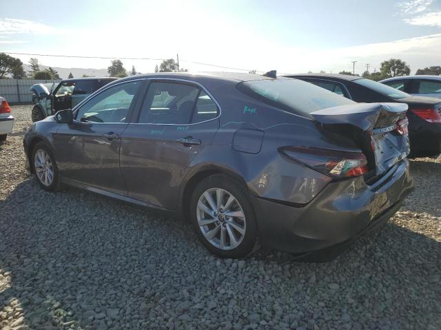4T1R11AK7NU660414 - 2022 TOYOTA CAMRY LE 石墨色 照片 2