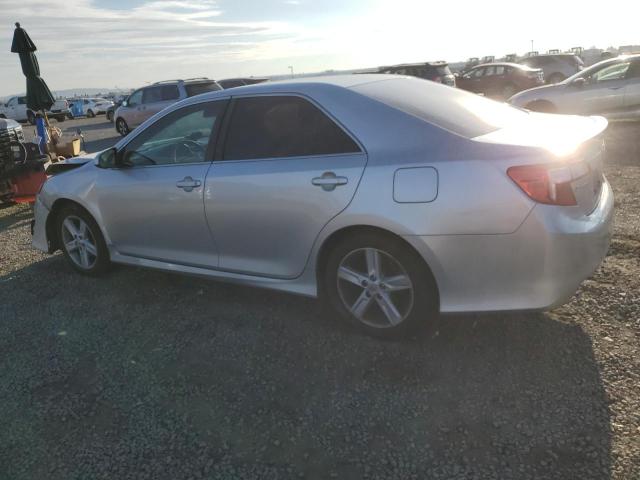 4T1BF1FK7CU112485 - 2012 TOYOTA CAMRY BASE Gümüş foto 2