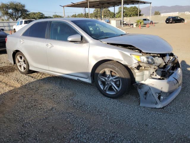 4T1BF1FK7CU112485 - 2012 TOYOTA CAMRY BASE Gümüş foto 4