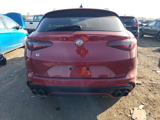 ZASFAKEV1J7C23820 - 2018 ALFA ROMEO STELVIO QUADRIFOGLIO RED photo 6