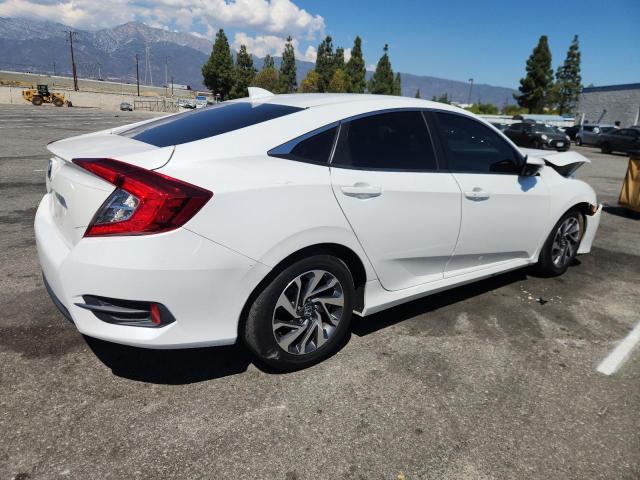 19XFC2F71JE207538 - 2018 HONDA CIVIC EX WHITE photo 3