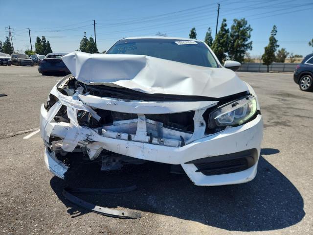 19XFC2F71JE207538 - 2018 HONDA CIVIC EX WHITE photo 5