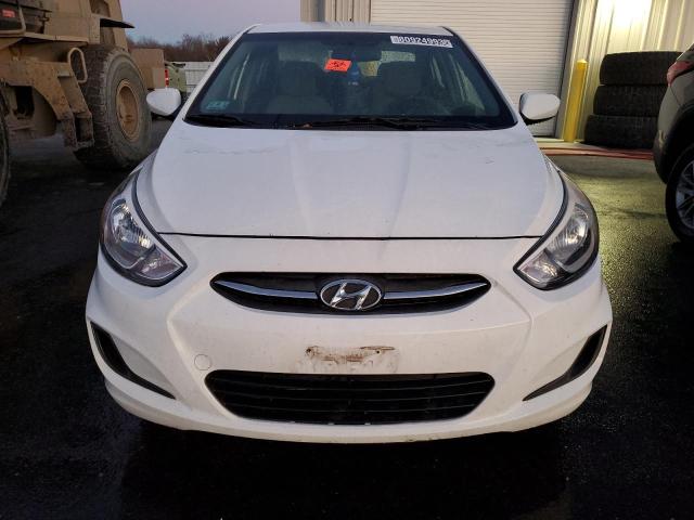 KMHCT4AE2GU122153 - 2016 HYUNDAI ACCENT SE WHITE photo 5