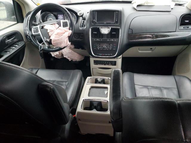 2C4RC1CG9CR315032 - 2012 CHRYSLER TOWN & COU TOURING L SILVER photo 8