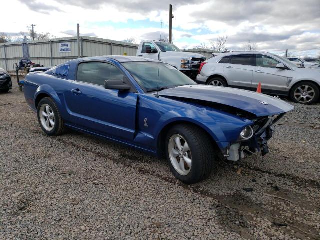 1ZVFT82H975245666 - 2007 FORD MUSTANG GT BLUE photo 4