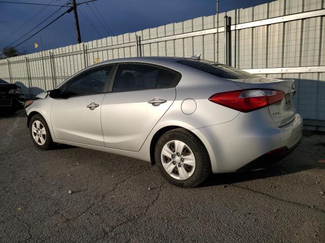 KNAFK4A67G5520561 - 2016 KIA FORTE LX SILVER photo 2