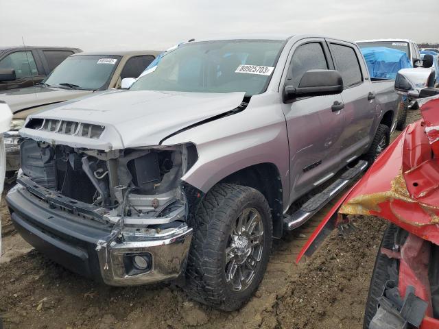 5TFEM5F10FX085252 - 2015 TOYOTA TUNDRA CREWMAX SR5 SILVER photo 1