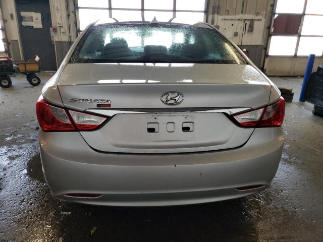 5NPEB4AC0DH751480 - 2013 HYUNDAI SONATA GLS SILVER photo 6