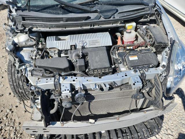 JTDKN3DU1F0410243 - 2015 TOYOTA PRIUS SILVER photo 11