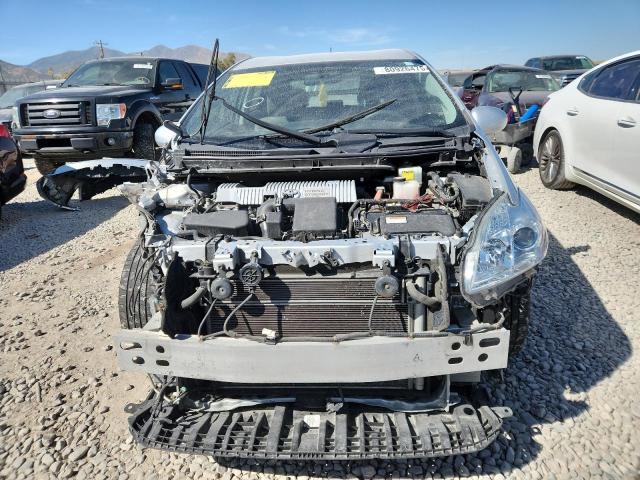 JTDKN3DU1F0410243 - 2015 TOYOTA PRIUS SILVER photo 5