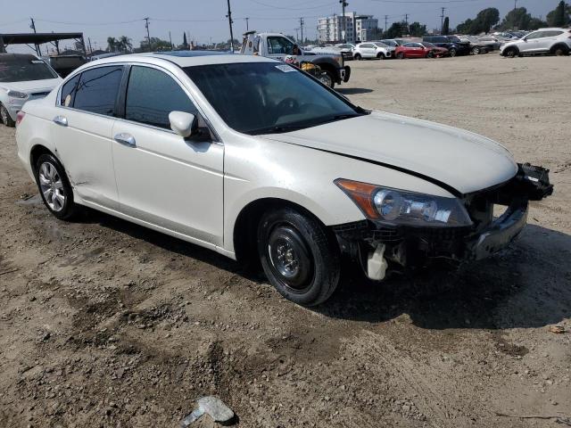 1HGCP3F70AA030935 - 2010 HONDA ACCORD EX WHITE photo 4