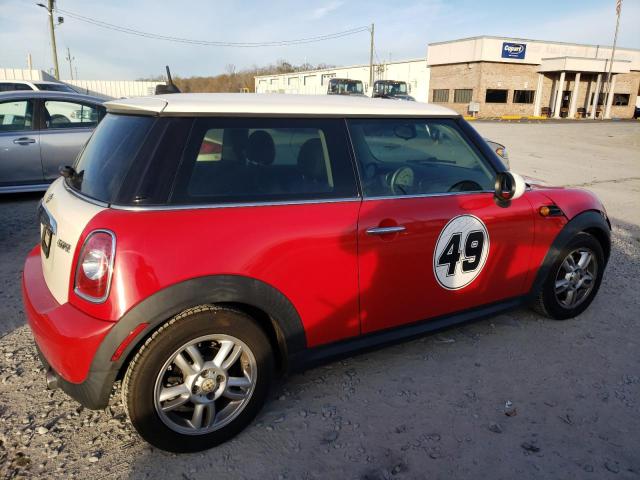 WMWSU3C50BTX95751 - 2011 MINI COOPER RED photo 3