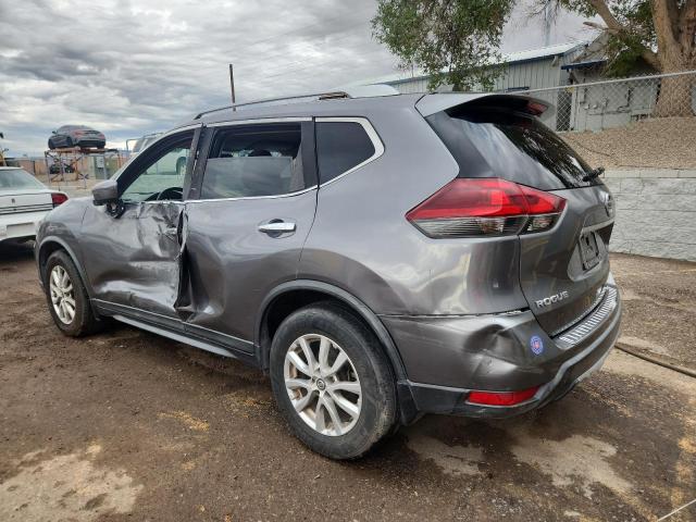 KNMAT2MT9JP607485 - 2018 NISSAN ROGUE S Графитовый фото 2
