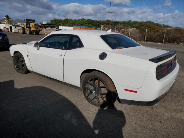 2C3CDZFJXKH532056 - 2019 DODGE CHALLENGER R/T SCAT PACK WHITE photo 2